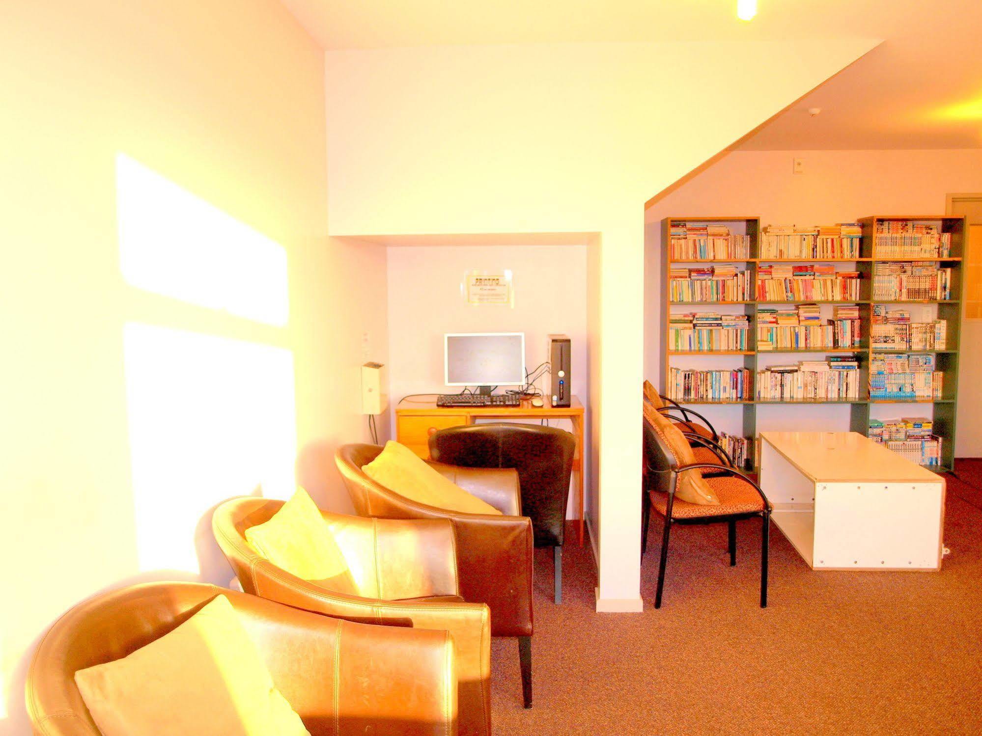 Kiwi House Hostel ไครสต์เชิร์ช ภายนอก รูปภาพ