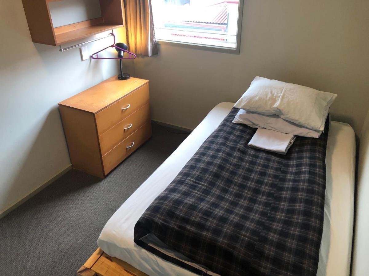 Kiwi House Hostel ไครสต์เชิร์ช ภายนอก รูปภาพ